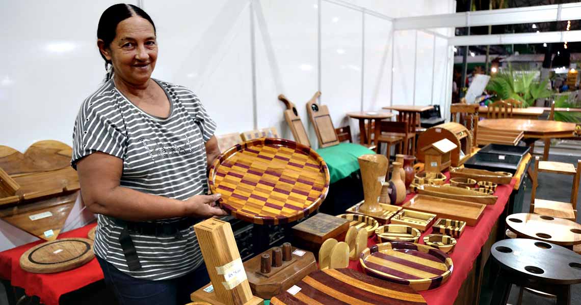 setor madeira expoacre 004