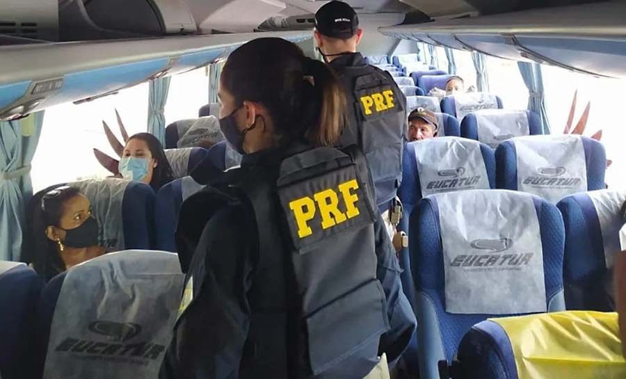 Operação Carnaval: mais de 50 kg de drogas foram apreendidos e 18 pessoas presas em rodovias federais do AC