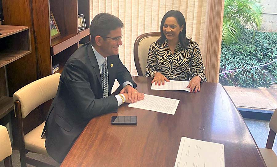 Governador Gladson e senadora Mailza tratam de melhorias para o Acre