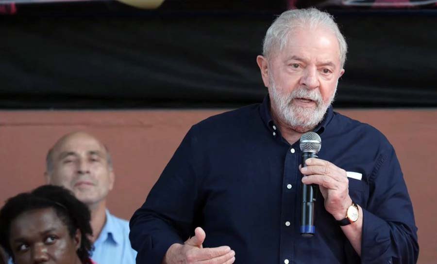 Lula ataca adversários políticos em discurso nesta quinta-feira (21)