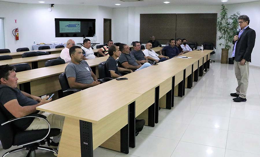 A importância do cooperativismo é tema de palestra na FIEAC