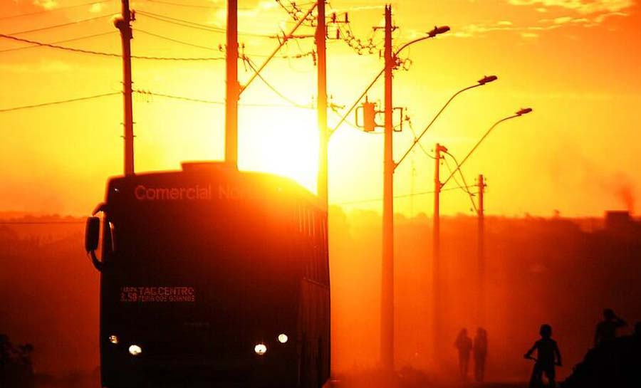 Onda de calor extremo deixa pelo menos 25 mortos na Índia