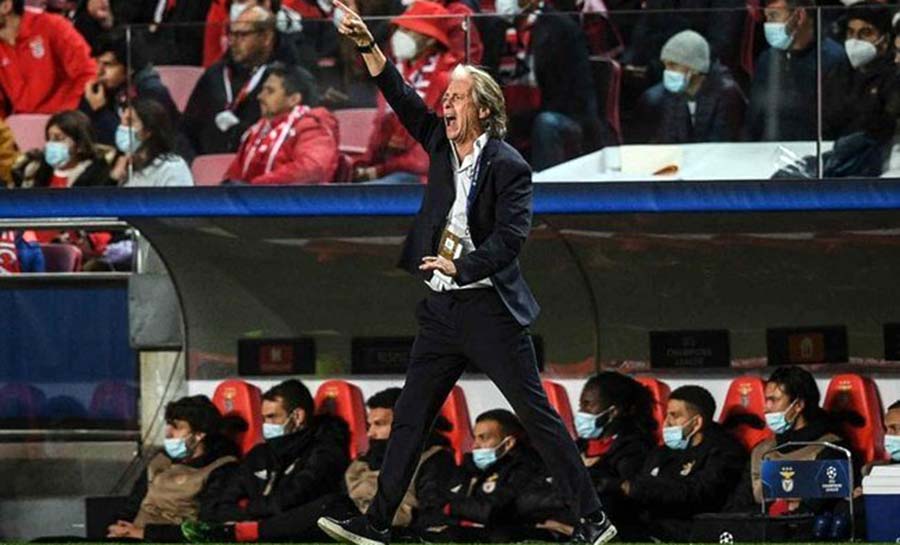 Após dizer que não voltará ao Brasil, Jorge Jesus deve fechar com clube europeu