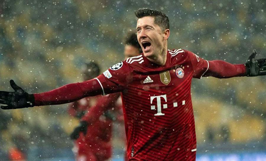 Presidente do Bayern recusa vender Lewandowski e frustra Barcelona