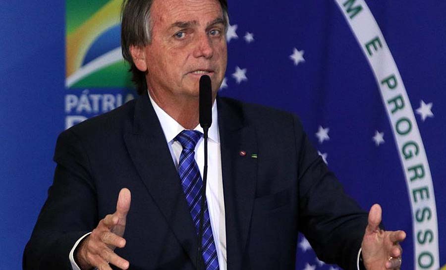 Datafolha: para 60%, ataques de Bolsonaro às urnas atrapalham eleições