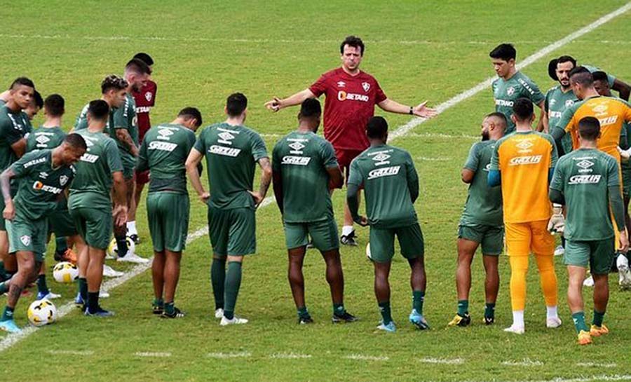 Diniz almeja recuperação de jogadores no Fluminense e tenta encontrar soluções em semana livre