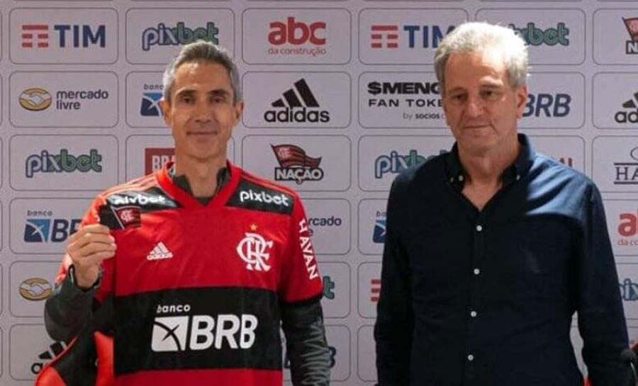 Paulo Sousa define padrão de reforços e Flamengo sonha com dois nomes