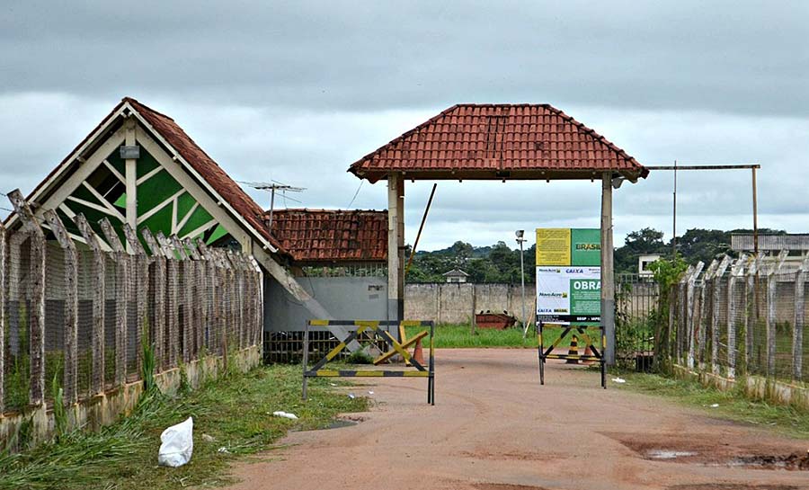 Detento é achado morto dentro de cela no Complexo Penitenciário de Rio Branco