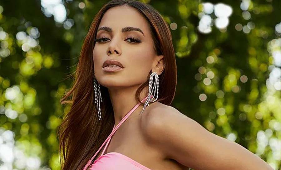 Sem paciência, Anitta ensina ‘manual de como lidar com a internet’