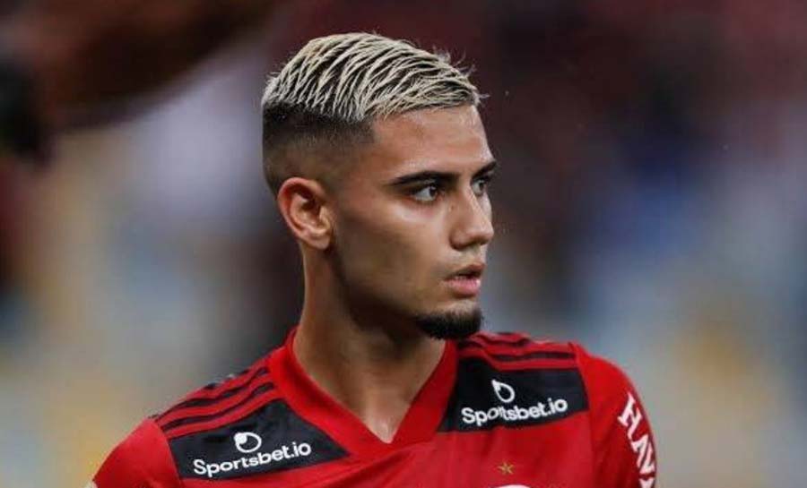 Flamengo ‘não se mexe’ e Andreas Pereira se encaminha para time inglês