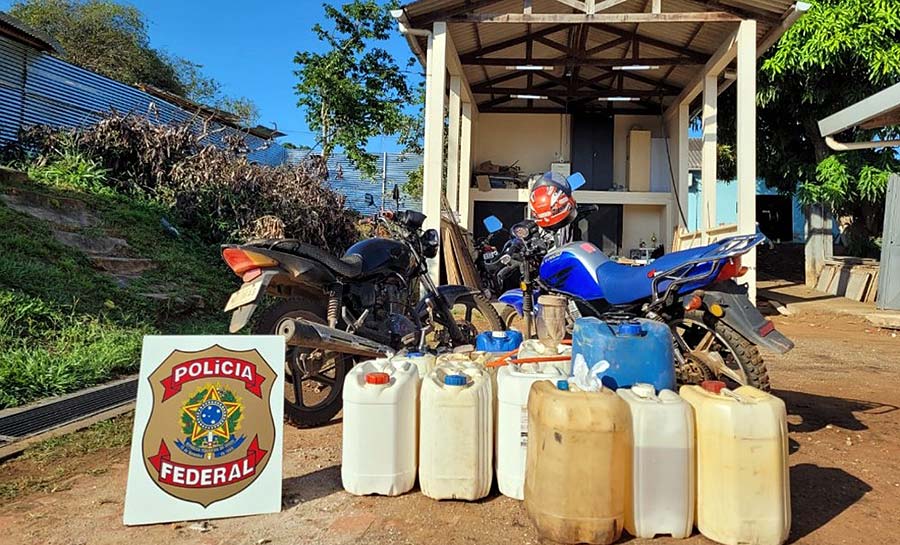 Mais de 100 litros de combustíveis são apreendidos no interior do Acre após denúncia