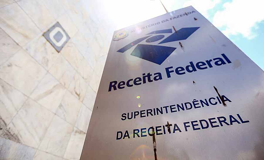 Receita Federal alerta sobre golpes aplicados via internet