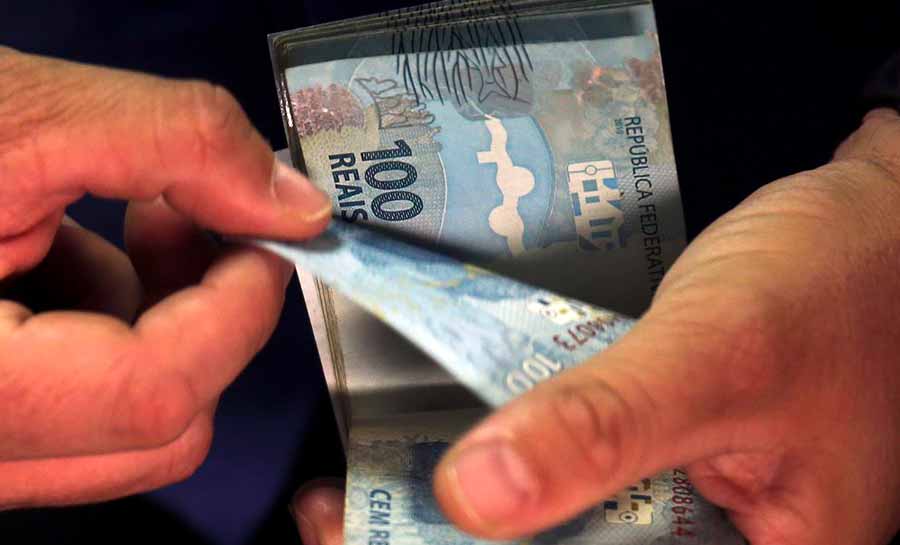 Auxílio Brasil chega a 20,2 milhões de beneficiários este mês