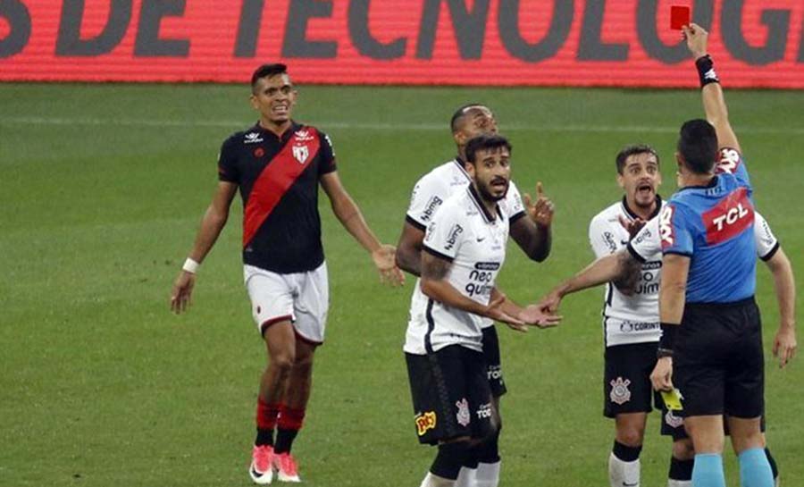 Para se classificar na Copa do Brasil, Corinthians precisa reverter placar e retrospectos recentes