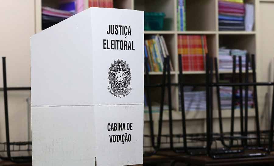 No Acre, eleitores reclamam de longas filas e demora para votar: ‘Mais de 2 horas, um absurdo’, diz autônoma