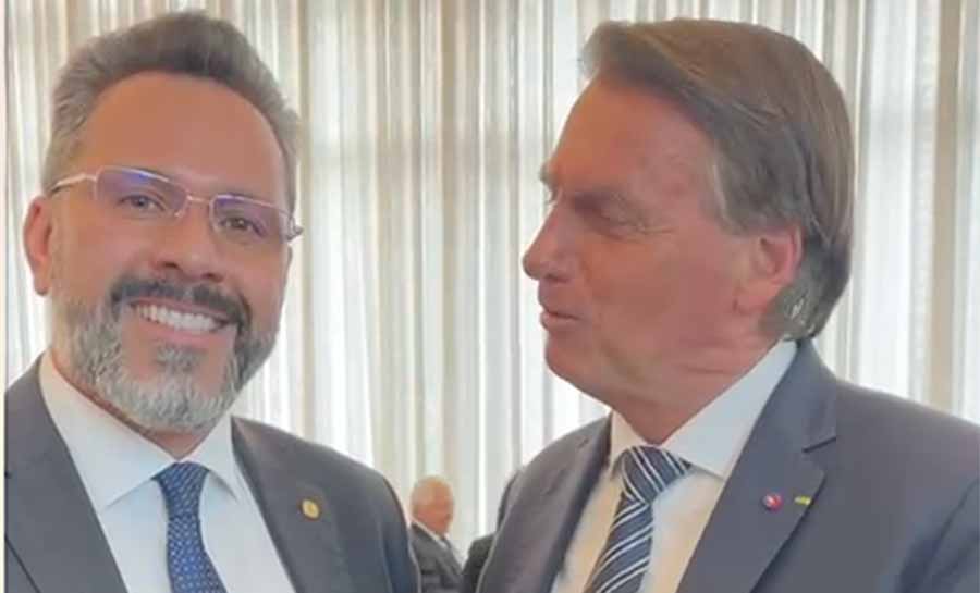 Em vídeo com Alan Rick, Bolsonaro diz: “Orgulho de ter bons senadores ao nosso lado”