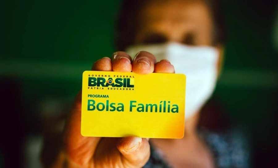 PEC deve ter R$ 175 bilhões fora do teto para Bolsa Família por 4 anos