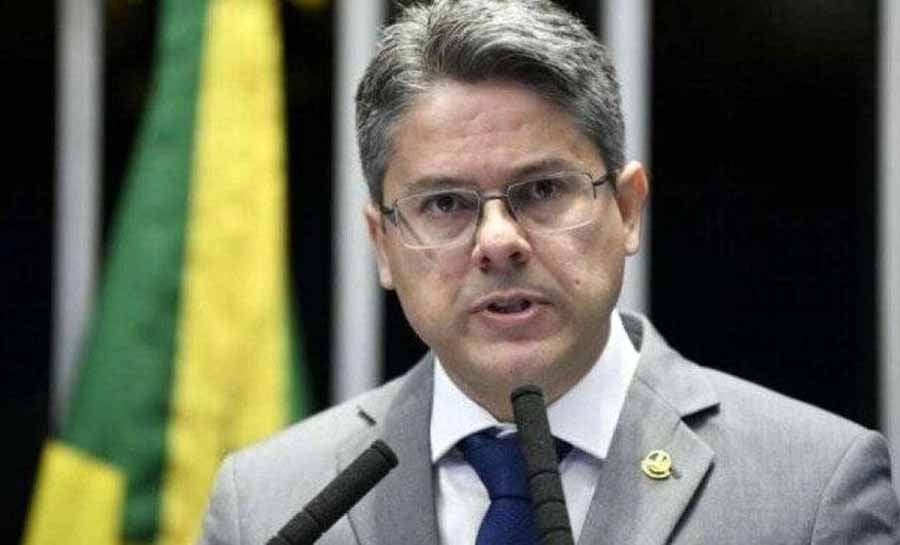 PEC de Transição: senador propõe alternativa com R$ 70 bi fora do teto