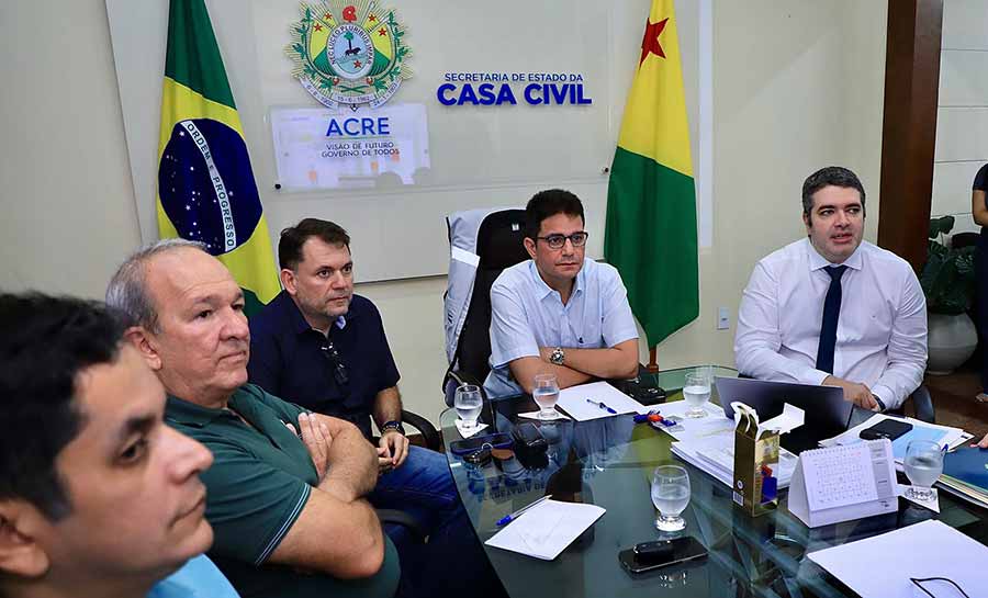 Governador Gladson Cameli se reúne com equipe de transição para discutir mudanças administrativas do próximo mandato