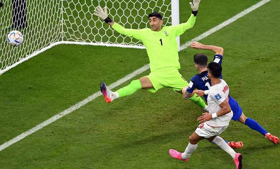 Com gol de Pulisic, Estados Unidos vencem o Irã e avançam na Copa