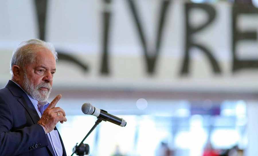 Lula vai ao Hospital Sírio-Libanês e passa por exames