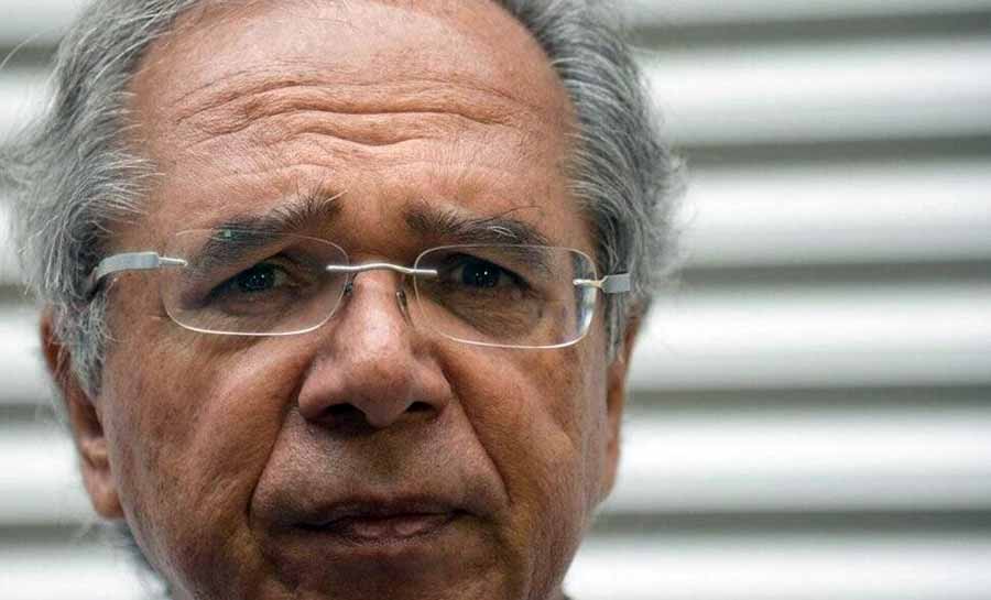 Paulo Guedes ameaça sair do Brasil após posse de Lula