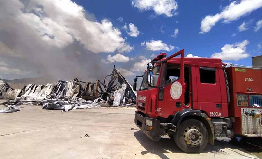 Loja da Havan pega fogo em Vitória da Conquista, na Bahia