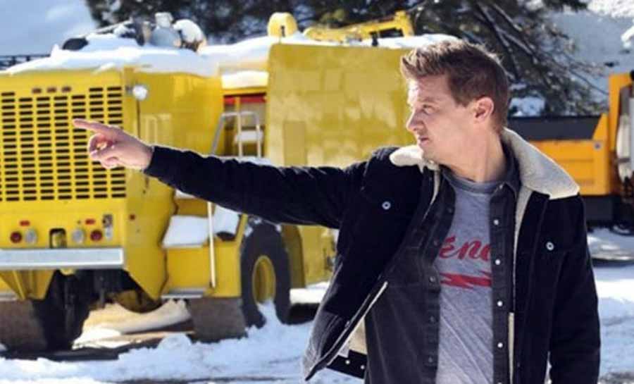 Veículo que passou por cima de Jeremy Renner pesa mais de 6 toneladas