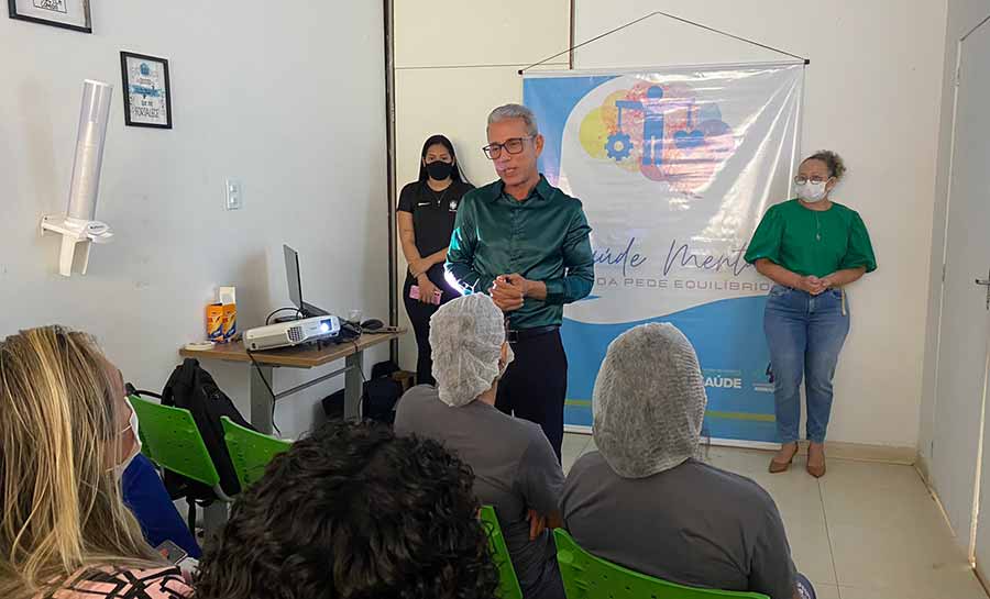 Fundhacre promove palestra sobre saúde mental com os servidores da nefrologia