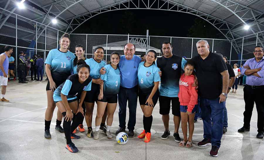 Prefeito de Rio Branco conclui visita técnica na regional Calafate pela tarde