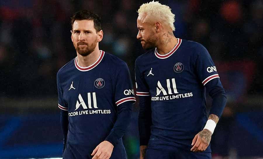 Após derrota, Neymar e Messi fazem as pazes com torcida do PSG