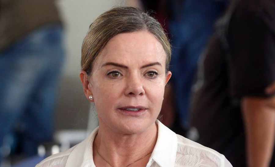 Gleisi defende afastamento do ministro Juscelino Filho