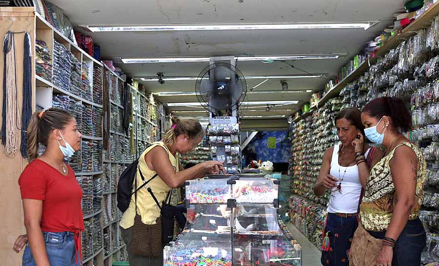 No Dia do Consumidor, Procon do Rio dá dicas para compras seguras