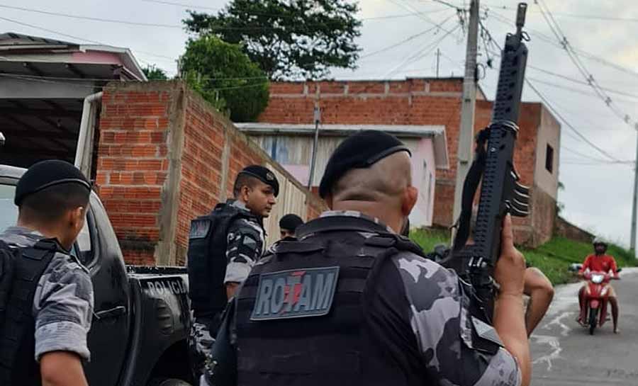 Mandados de prisão por tráfico de drogas e organização criminosa são expedidos no interior do AC