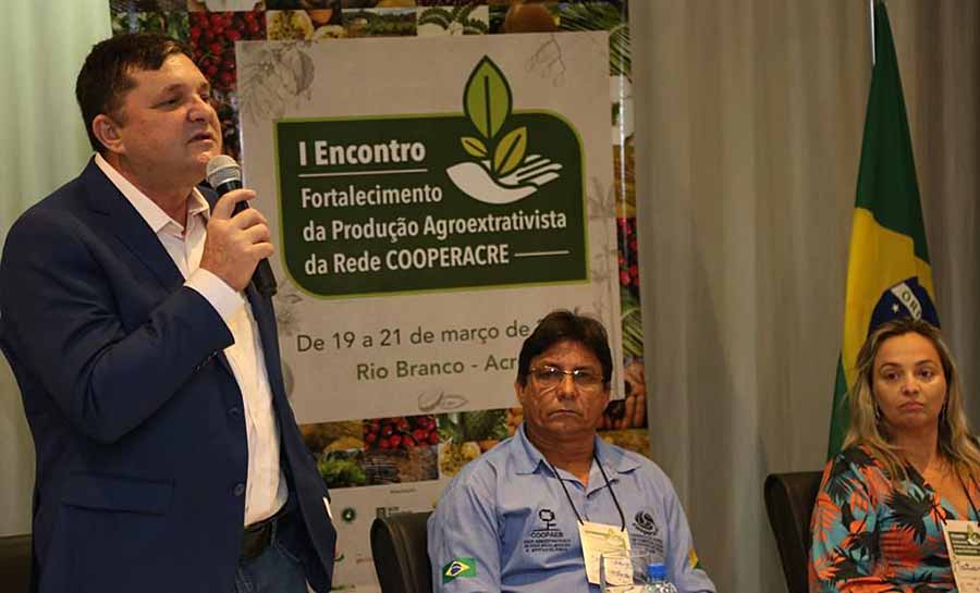 Cooperacre reúne parceiros e extrativistas para impulsionar bioeconomia