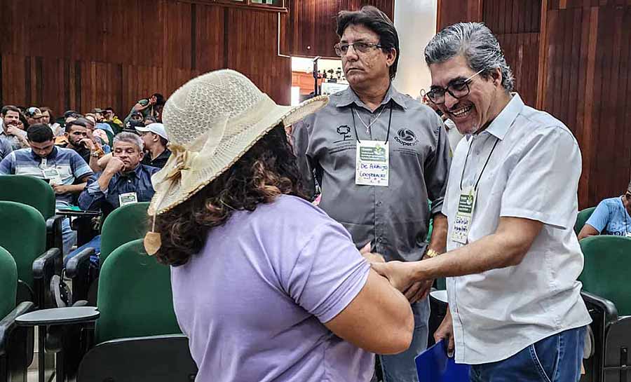 Edvaldo Magalhães defende celeridade na ampliação e reajuste do subsídio de produtos florestais