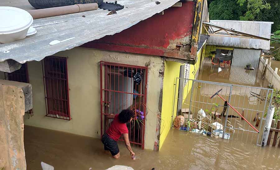 Sobe para 32 mil o número de pessoas atingidas pela inundação do Rio Acre e de igarapés em Rio Branco