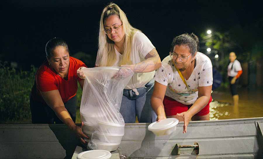 “É preciso repensar a forma de fazer política para evitar calamidades como essa”, diz Dra Michelle sobre as cheias