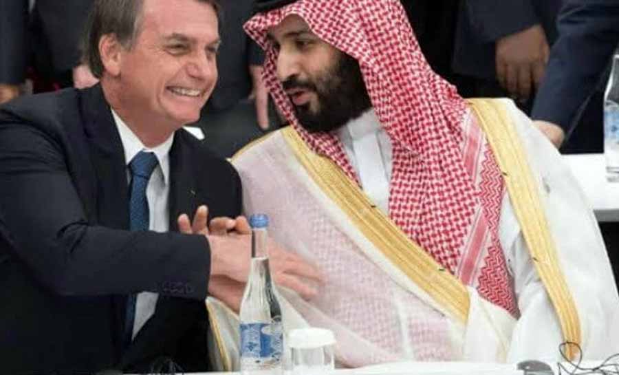 Defesa de Bolsonaro diz que 3° pacote de joias foi registrado