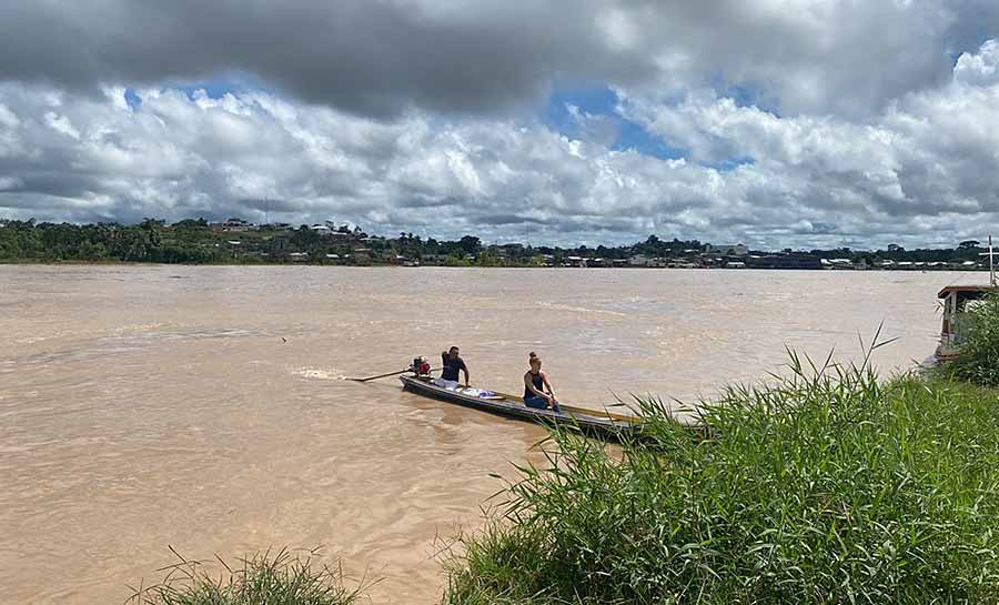 Rio Juruá ultrapassa cota de alerta e autoridades alertam para sequência de dias chuvosos em Cruzeiro do Sul e municípios próximos