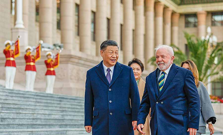 Lula e Xi Jinping assinam 15 acordos de parceria em Pequim