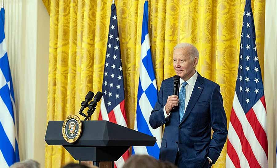 Joe Biden anuncia que irá concorrer à reeleição nos EUA