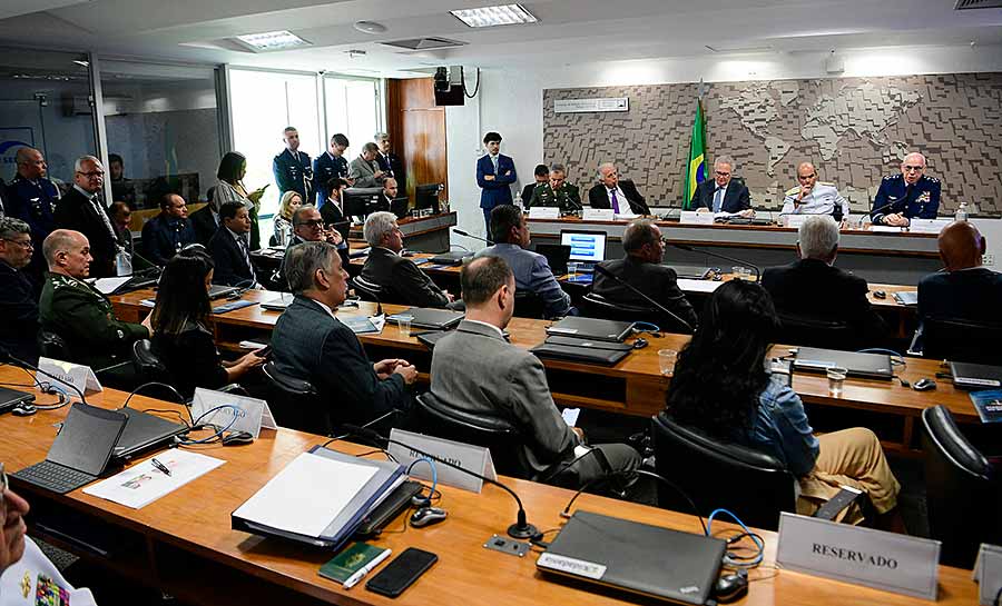 Petecão pede ao comando do Exército a criação de um pelotão na cidade Jordão