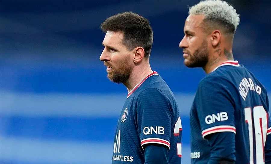 Torcida do PSG só volta aos estádios após saída de Neymar e Messi