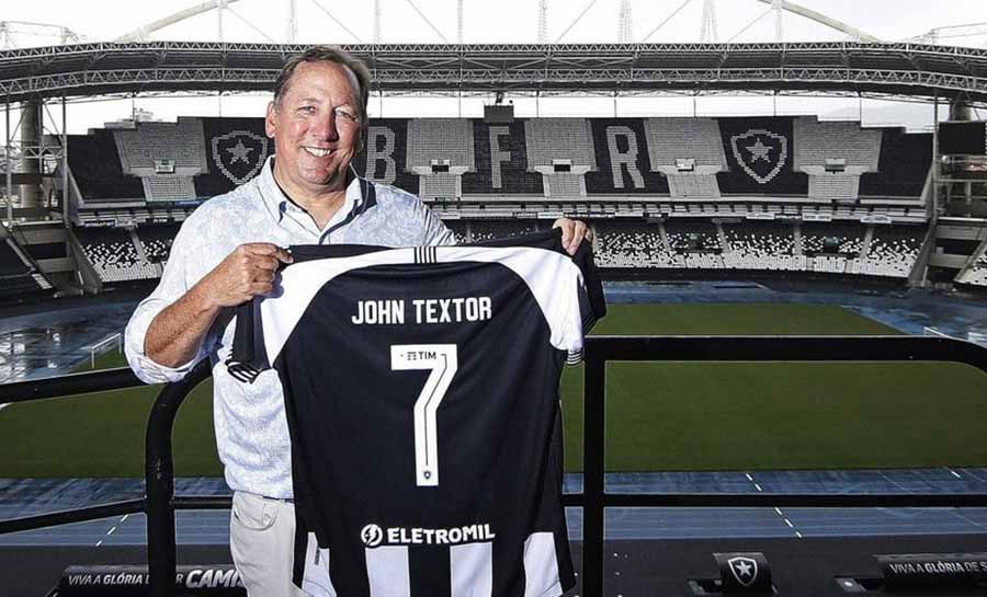 Dono do Botafogo, John Textor negocia por sócios para Eagle Holdings