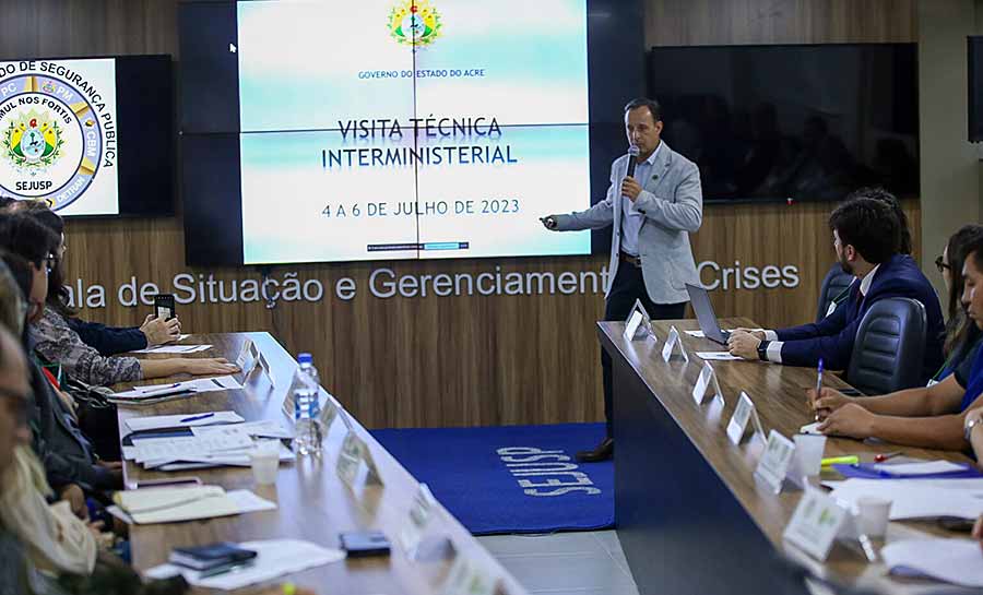 Acre recebe comitiva interministerial para discutir crise migratória no estado