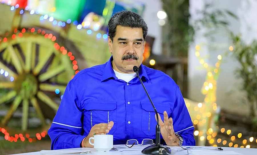 Maduro diz que vai retirar 10.000 garimpeiros da Amazônia