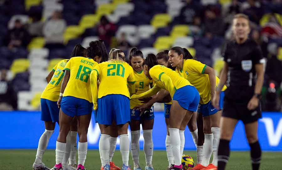 Governo adotará ponto facultativo em jogos da Seleção Feminina