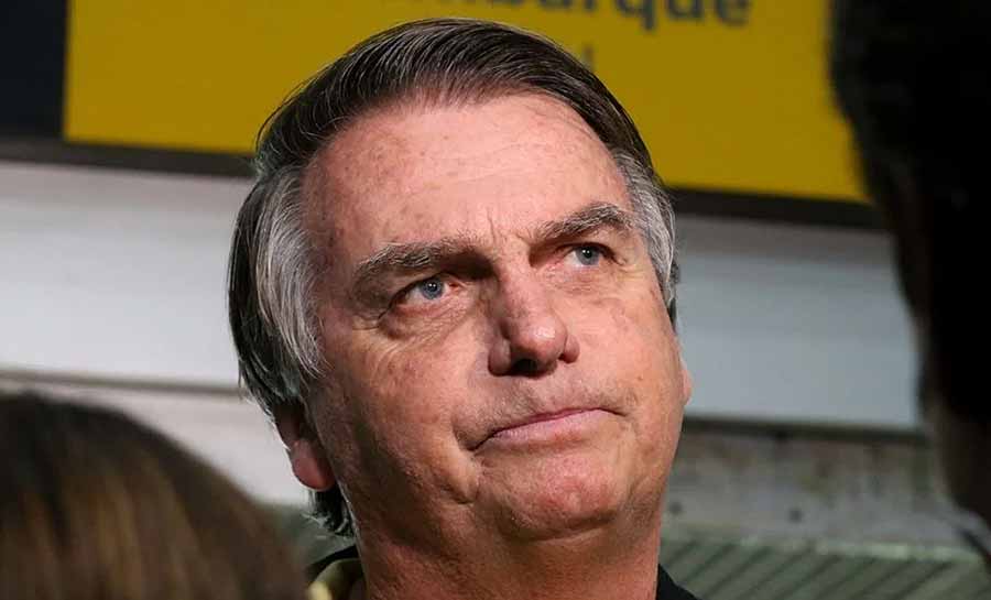 Coaf aponta que Bolsonaro movimentou R$ 800 mil para viagem aos EUA