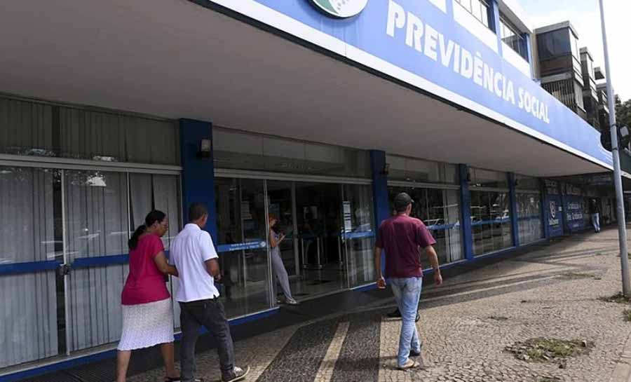 Teto de juros do consignado do INSS cai para 1,91% ao mês, decide CNPS